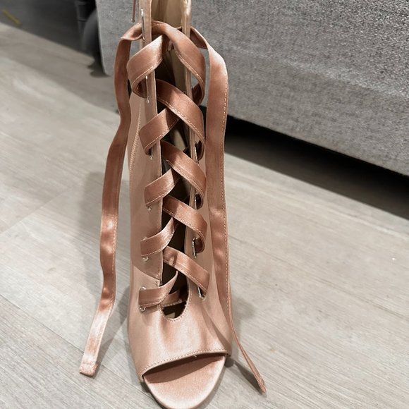 INC Rose Gold/Pink Lace Heels- Satin Fabric-Size 10 - Picture 9 of 13